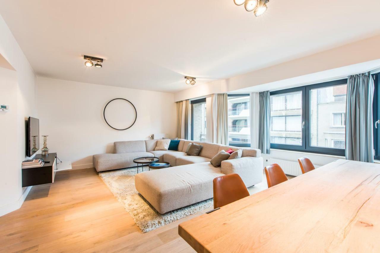 Ruim En Modern Appartement Te Knokke Nabij De Dijk Zewnętrze zdjęcie