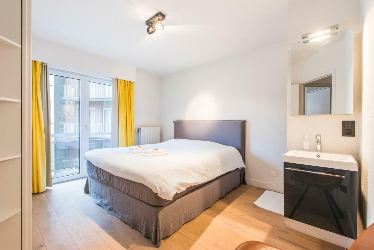 Ruim En Modern Appartement Te Knokke Nabij De Dijk Zewnętrze zdjęcie
